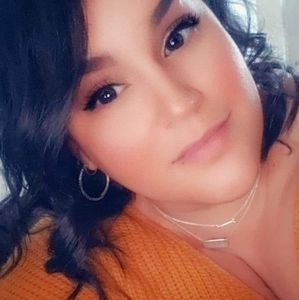 Meet your Posher, Yiannis